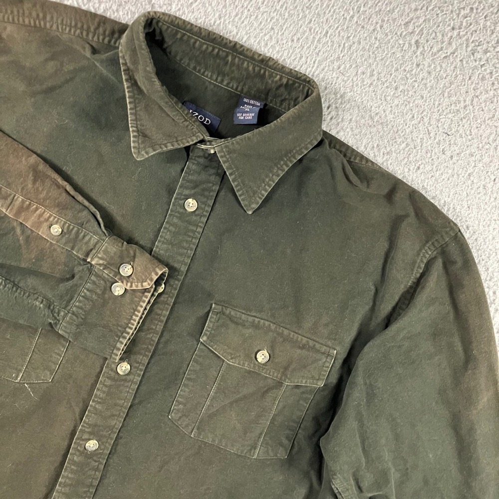 IZOD Button Up Shirt Men XL Green Corduroy Thrashed y2k Outdoor‎ Sun Faded L/S